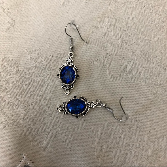 Crystal Dangle Cubic Zirconia Oval Women's Silver/Blue Earrings - Picture 3 of 5